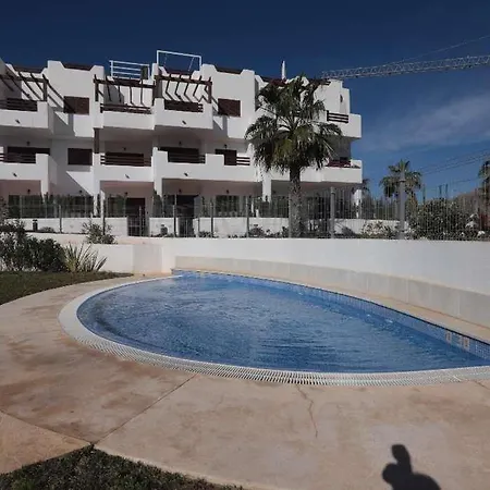 Appartement Casa Mira Aparamento Con Jardin Y Piscina Comuni *